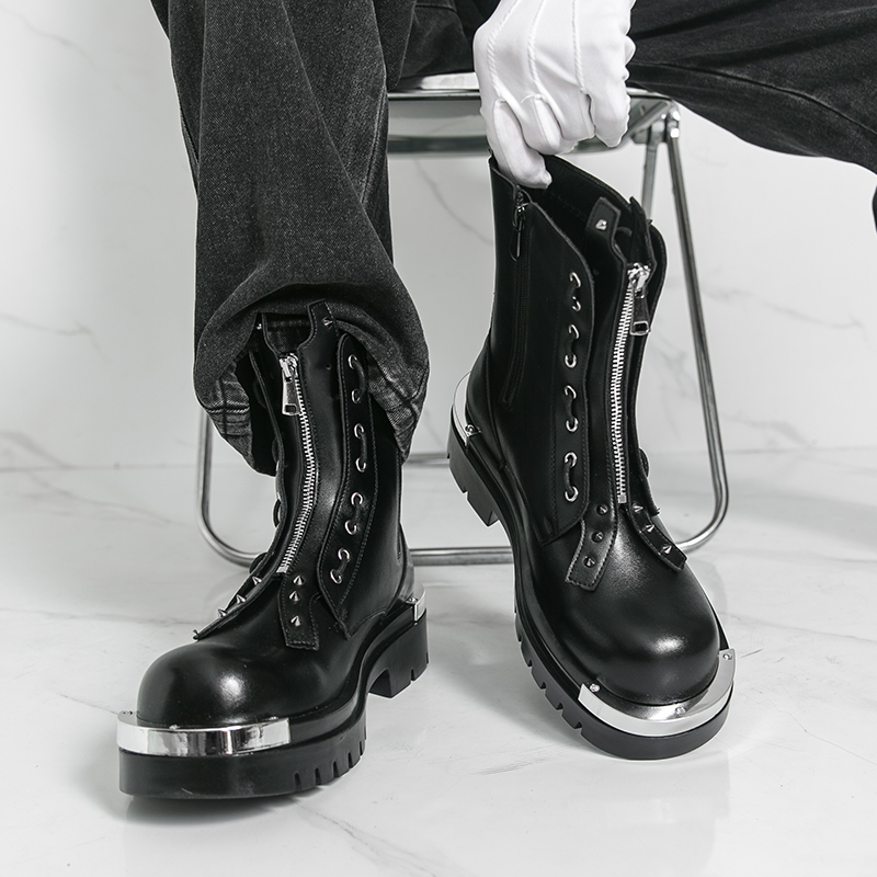 Stivali con suola spessa da uo - Men Formal Wear With Boots recensione e prezzo